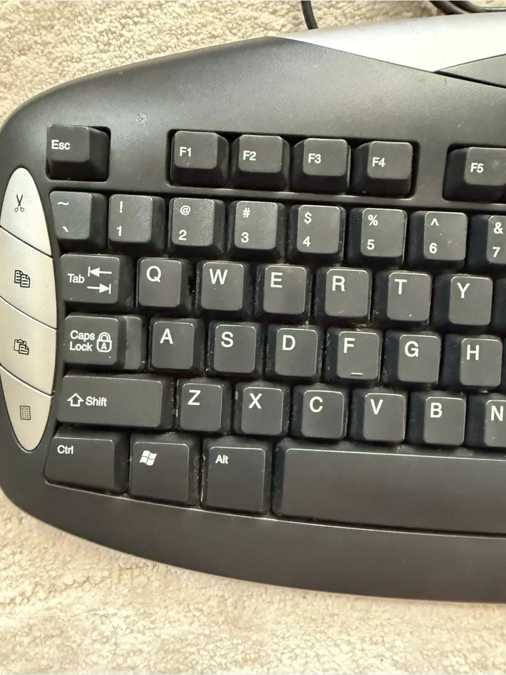 Gateway KB-0401 Wired Multimedia Keyboard Black Silver PS/2 Retro PC Windows